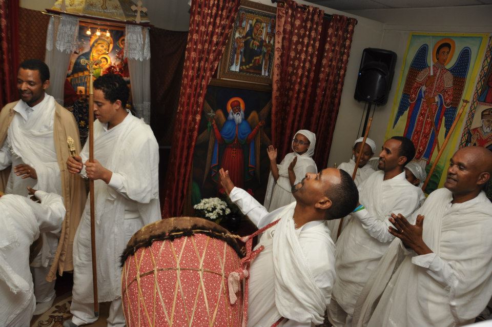 936716_456118434463045_1678123586_n